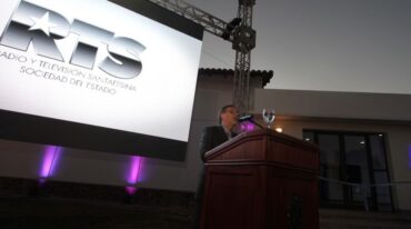 PRESENTACIÓN. Daniel Canabal -presidente del directorio- en el discurso de lanzamiento del medio del Estado. '5R es nuestro nombre de fantasía y tiene que ver con las cinco regiones que pretendemos representar
