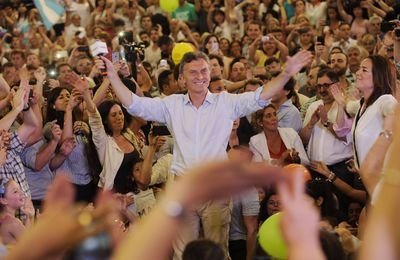 EL CANDIDATO de Cambiemos -Mauricio Macri- estuvo una vez más en Rosario. La Cuna de la Bandera juega fuerte de cara a las presidenciales.  Prensa Cambiemos