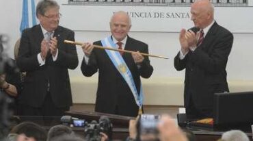 EN ACCIONES. Miguel Lifschitz sucedió en el cargo a Antonio Bonfatti para conducir los destinos de Santa Fe. Un desafío mayúsculo para la tercera gestión consecutiva del Frente Progresista Cívico y Social. Luis Cetraro