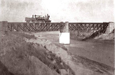 El puente ferroviario sobre el río Carcarañá terminado en octubre de 1865. Gentileza Daniel Palaversich y Gerardo Álvarez