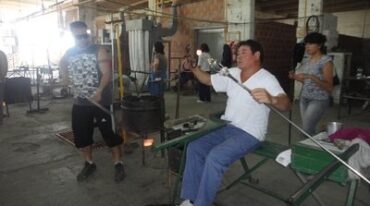 No es soplar y hacer botella