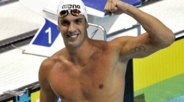 Referente. Federico Grabich es hoy el máximo exponente deportivo provincial. Tuvo un excelente 2015 y sueña con una medalla olímpica en los 100 metros libre. Archivo
