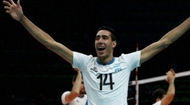 El rosarino Pablo Crer festeja. El seleccionado de Julio Velasco comenzó con triunfos. Gentileza: Getty Images. Sitio oficial Río 2016.