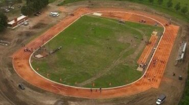 La pista de San Justo es una de las seis que el Gobierno provincial construye. Sec. de Com. Social.