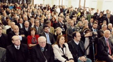 El Ejecutivo lanzó el programa para buscar la reforma de la Constitución provincial. Sec. de Com. Social.