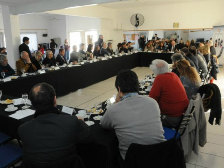 El Gobierno provincial anunció cuatro medidas para mejorar el clima social. Sec. de Com. Social.