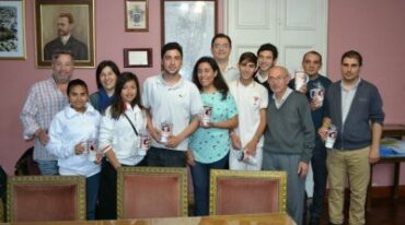 Los jóvenes reconocidos fueron Zulema Valenzuela