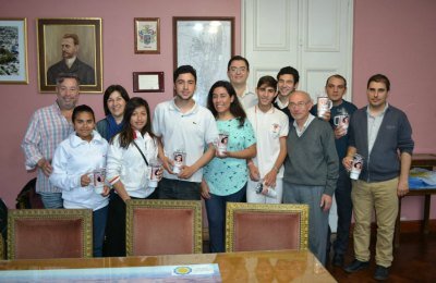 Los jóvenes reconocidos fueron Zulema Valenzuela