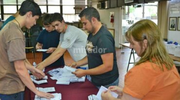 En este sufragio opcional para jóvenes votaron 687 personas. Gentileza: Municipalidad de Firmat.