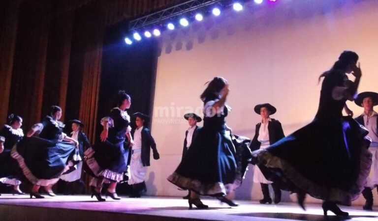 El espectáculo está previsto para la noche del jueves 8. Gentileza: Municipalidad de Firmat.