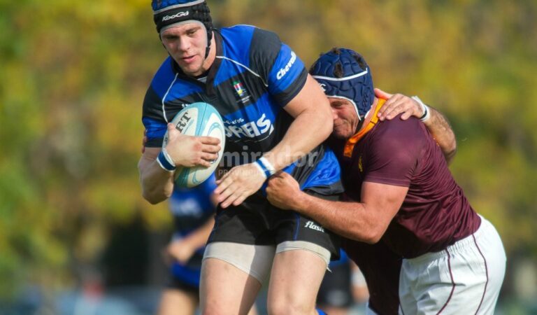 Pedro Ortega con la camiseta de su club