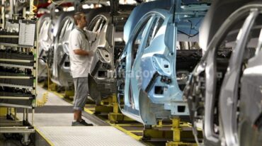 El derrumbe de la industria nacional