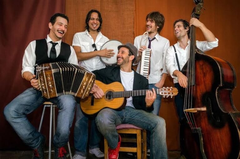 Amores Tangos. Una de las grandes propuestas del espacio cultural rosarino. Gentileza: prensa Plataforma Lavardén.