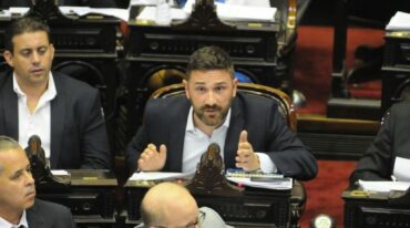 Estévez propicia 'institucionalizar la idea de institucionalizar la concertación y el consenso'. Archivo.