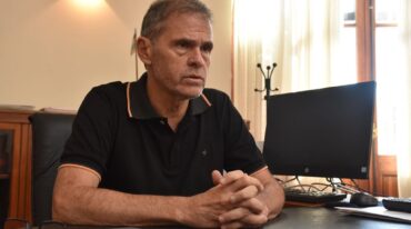 'Se quiebra una pauta de convivencia política que regía en Santa Fe desde 1983'