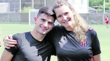 Silvina junto a Ivo Quiroz