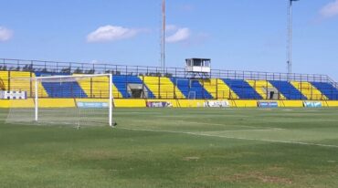 Dirigentes ya empiezan a plantear los problemas de abrir los estadios solo para el ingreso de los equipos y sin público en las tribunas. Archivo.