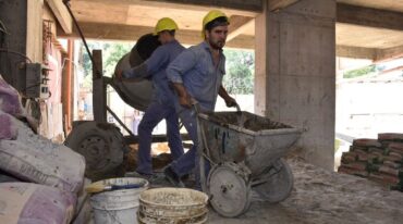 La posibilidad de habilitar obra privada en la provincia todavía está a la espera. Archivo/Guillermo Di Salvatore.