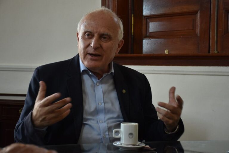 Lifschitz considera que Diputados tiene mucho para aportar en esta etapa que se iniciará el viernes venidero. Archivo/Luis Cetraro.