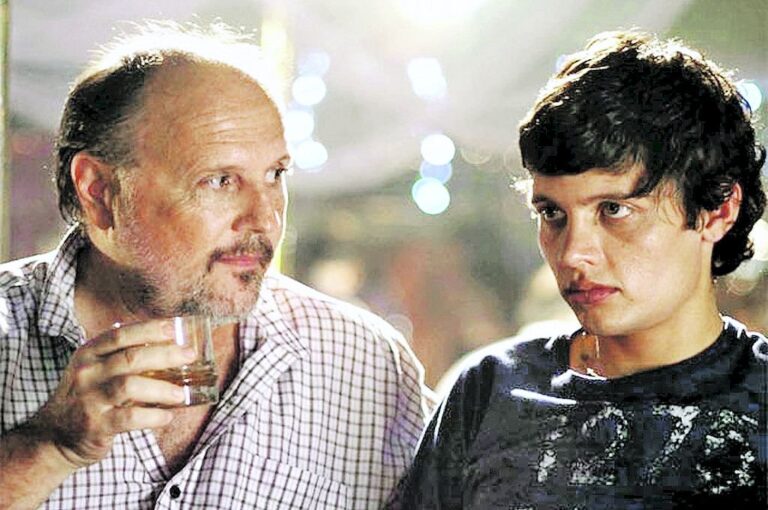 El artista paranaense junto a Daniel Veronese