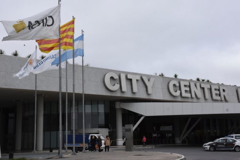 "La veintena de hoteles en funcionamiento lo hacen con 3 o 4 habitaciones ocupadas