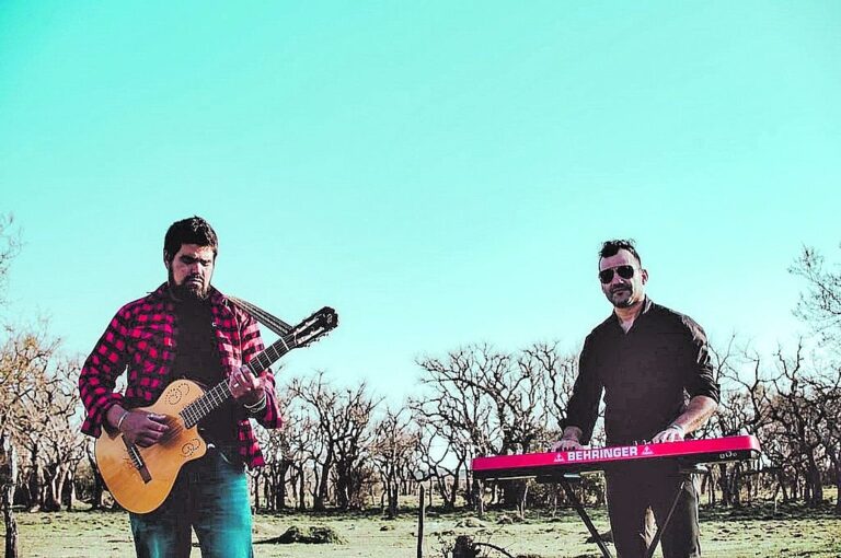 "Hicimos este tema buscando el mensaje alentador y de fe"