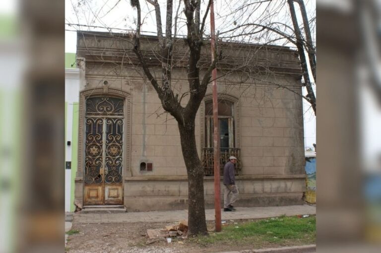 Hay todavía en pie edificaciones de este tipo