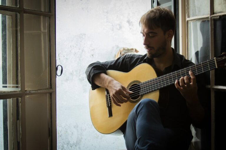 "Desde siempre pensé la música por fuera del instrumento. Como músico