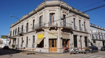 Hotel Ferreccio y restaurant Genovés