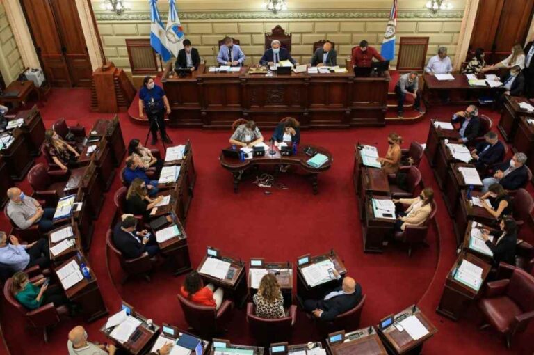 El pleno de Diputados con mayoritaria participación presencial de los legisladores.   Gentileza