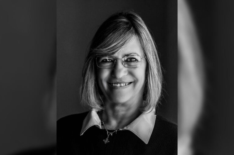 Patricia Severín asegura que "lo mío no es autobiográfico pero sí autorreferencial. ¿Qué quiero decir con esto? Que a veces tomo pasajes