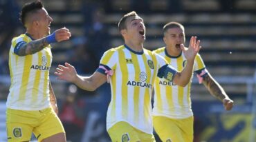 Marco Ruben volvió a ser esa referencia que el plantel canalla necesitaba. Archivo.