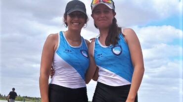 Belén Zampronio y Carmen Zárate Bosco celebraron la obtención del oro en Doble Par Intermedia.