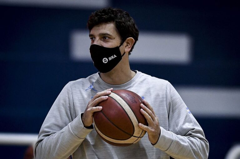 'Tenemos que seguir pensando y apostando al futuro del básquet argentino'