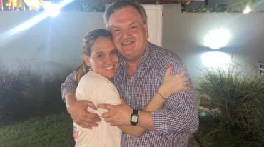 Dianela junto a su padre