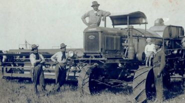 Las cosechadoras fueron los primeros vehículos autopropulsados fabricados en Argentina. Gentileza.