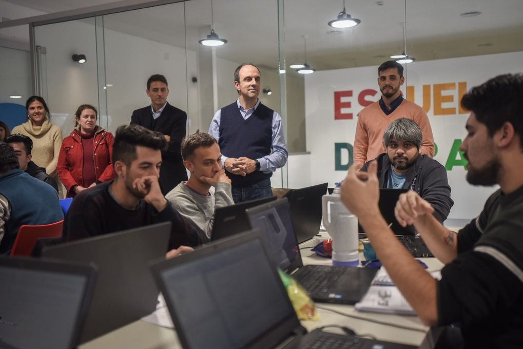 La experiencia de Escuelas de Trabajo en Santa Fe sirvió de impulso para la ampliación del programa "Conectando con vos". Gentileza