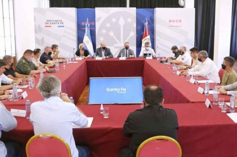 Perotti y Lagna encabezaron este martes diferentes reuniones de trabajo en la ciudad de Rosario.  Gentileza: prensa Gobierno de Santa Fe.