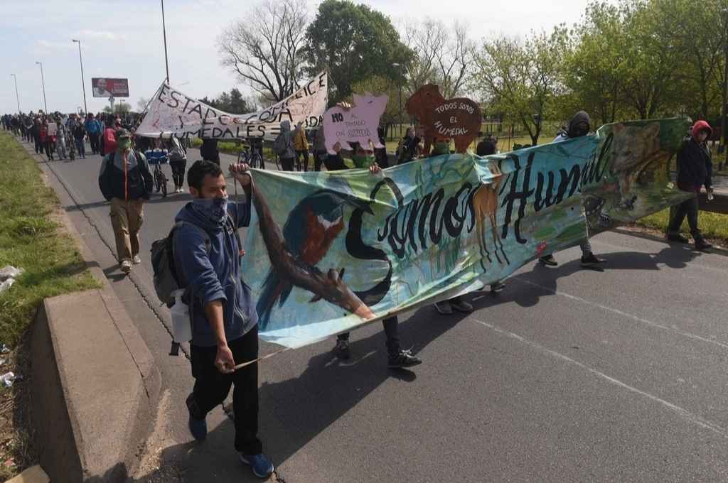 Télam
