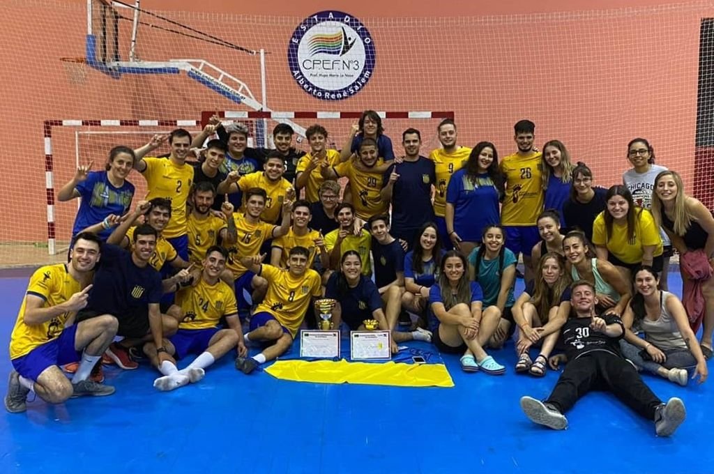 El handball de la entidad Auriazul genera perspectivas alentadoras para la competitividad entrerriana.