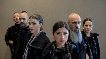 La banda se completa con Juan Saraco en guitarras