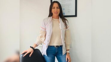 Jorgelina Barrera en su profesión de Licenciada en Nutrición.