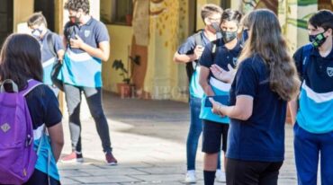 Egresados. Quienes aprueben todos los espacios curriculares no concurrirán a la instancia de revisión prevista para el verano. Archivo El Litoral