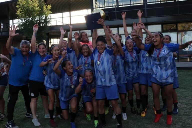 La merecida coronación del Seleccionado Femenino de la Liga Santafesina de Fútbol
