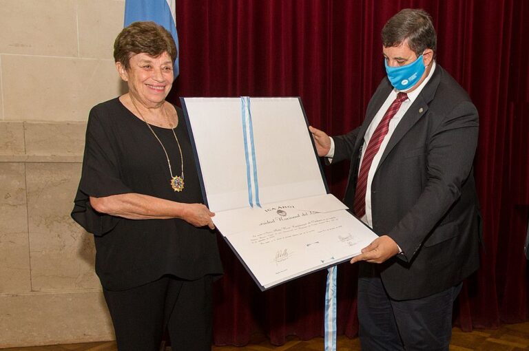 "Me identifico con los valores de esta Universidad"