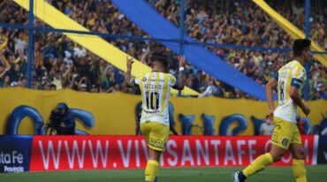 Central está de "10". Vecchio es uno de los motores de este equipo "canalla" que quiere meterse en la Sudamericana. Gentileza.