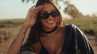 "Conozco muchas mujeres artistas con gran talento que la rompen y se están empezando a visibilizar más" confiesa Shiou. Gentileza: shotbyeleve.