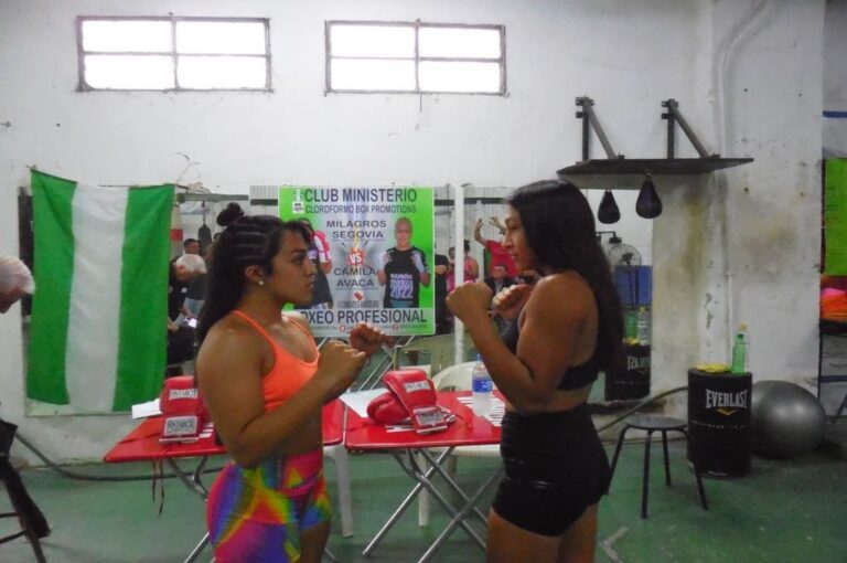 Segovia y Avaca superaron y están listas para enfrentarse sobre el cuadrilátero. Víctor Ludi