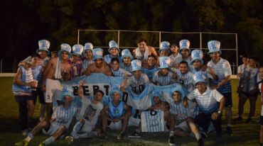 Libertad festejó el título en la liga que agrupa a dos provincias. Gentileza: Adriana Villarreal.
