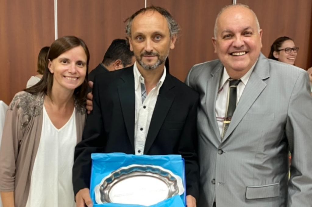 De izquierda a derecha: Lic. Maria Jesus Buzano